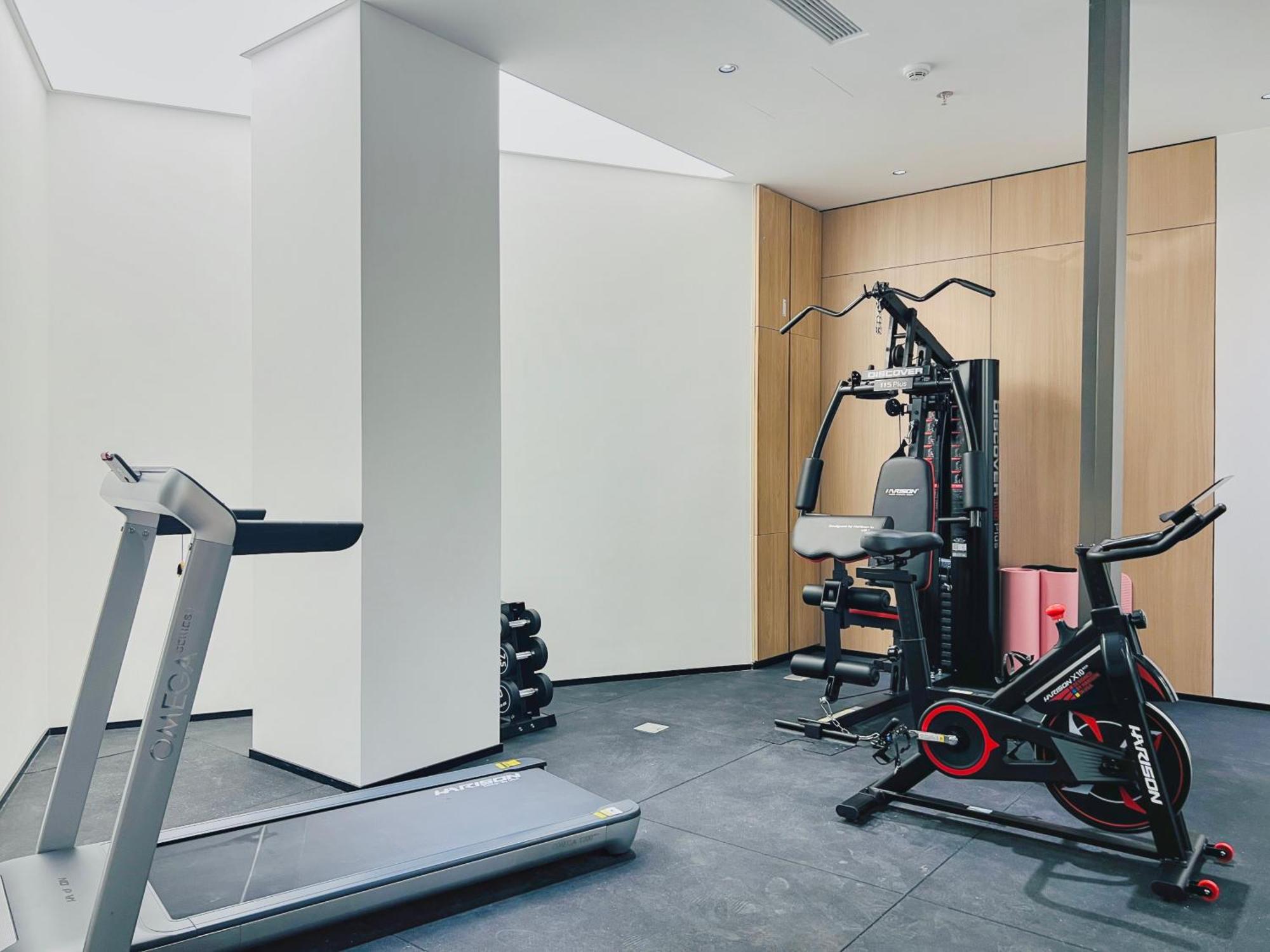 Dayin Garden Hotel -Near People'S Square & Nanjing Road-Large Social Area -Bar -Cafe -Gym -Free Laundry Luggage Storage -24H Front Desk-English Service Shanghai Exterior foto